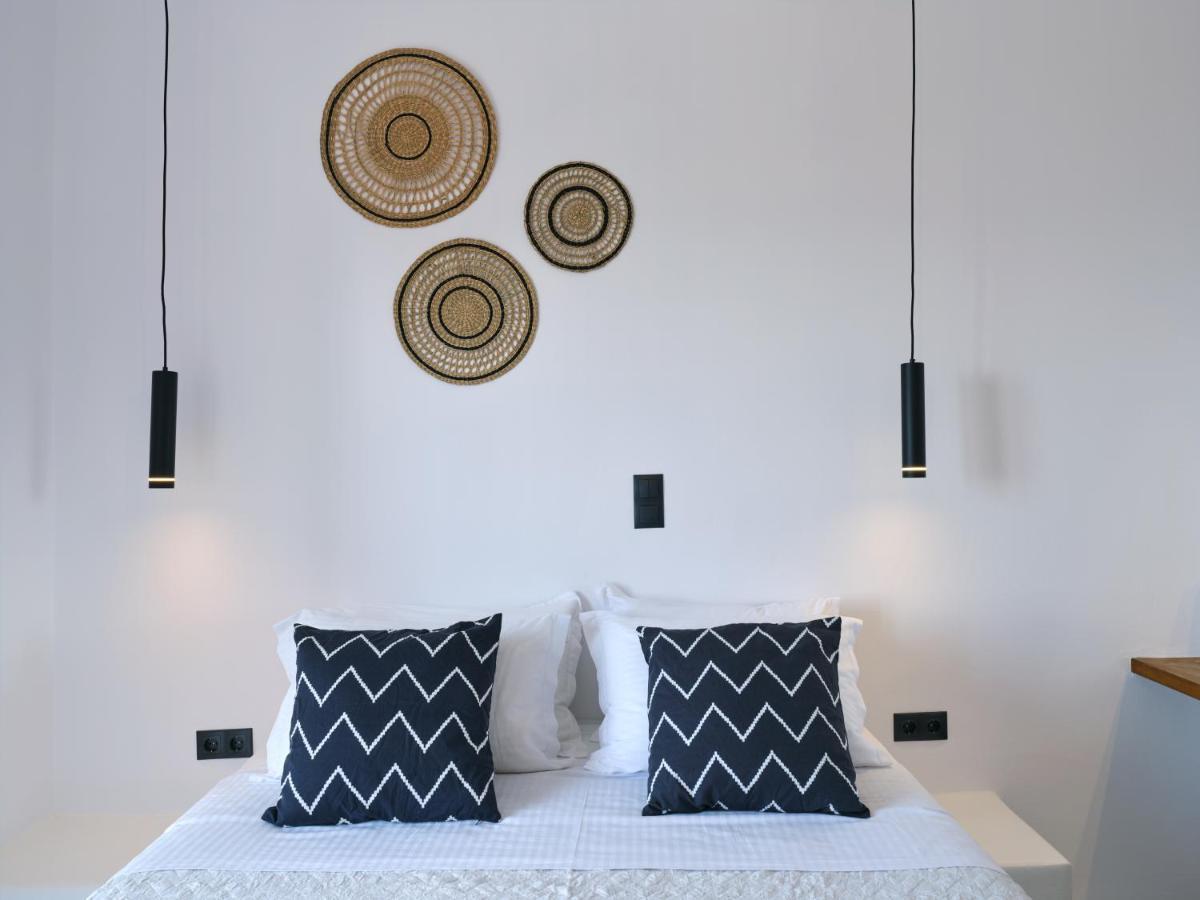 Paros Five Senses Aparthotel Exterior photo