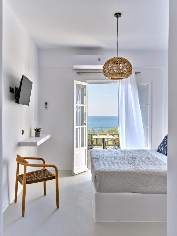Paros Five Senses Aparthotel Exterior photo
