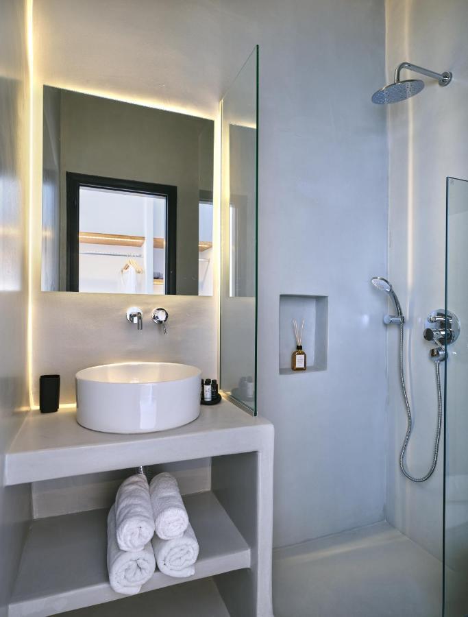 Paros Five Senses Aparthotel Exterior photo