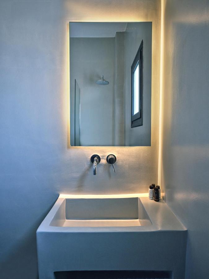 Paros Five Senses Aparthotel Exterior photo