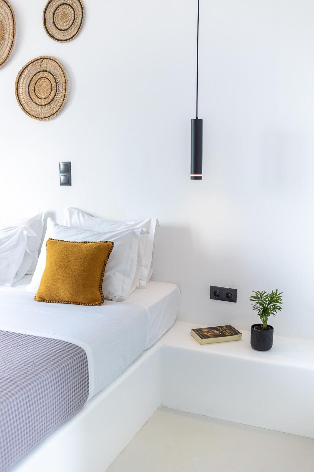 Paros Five Senses Aparthotel Exterior photo