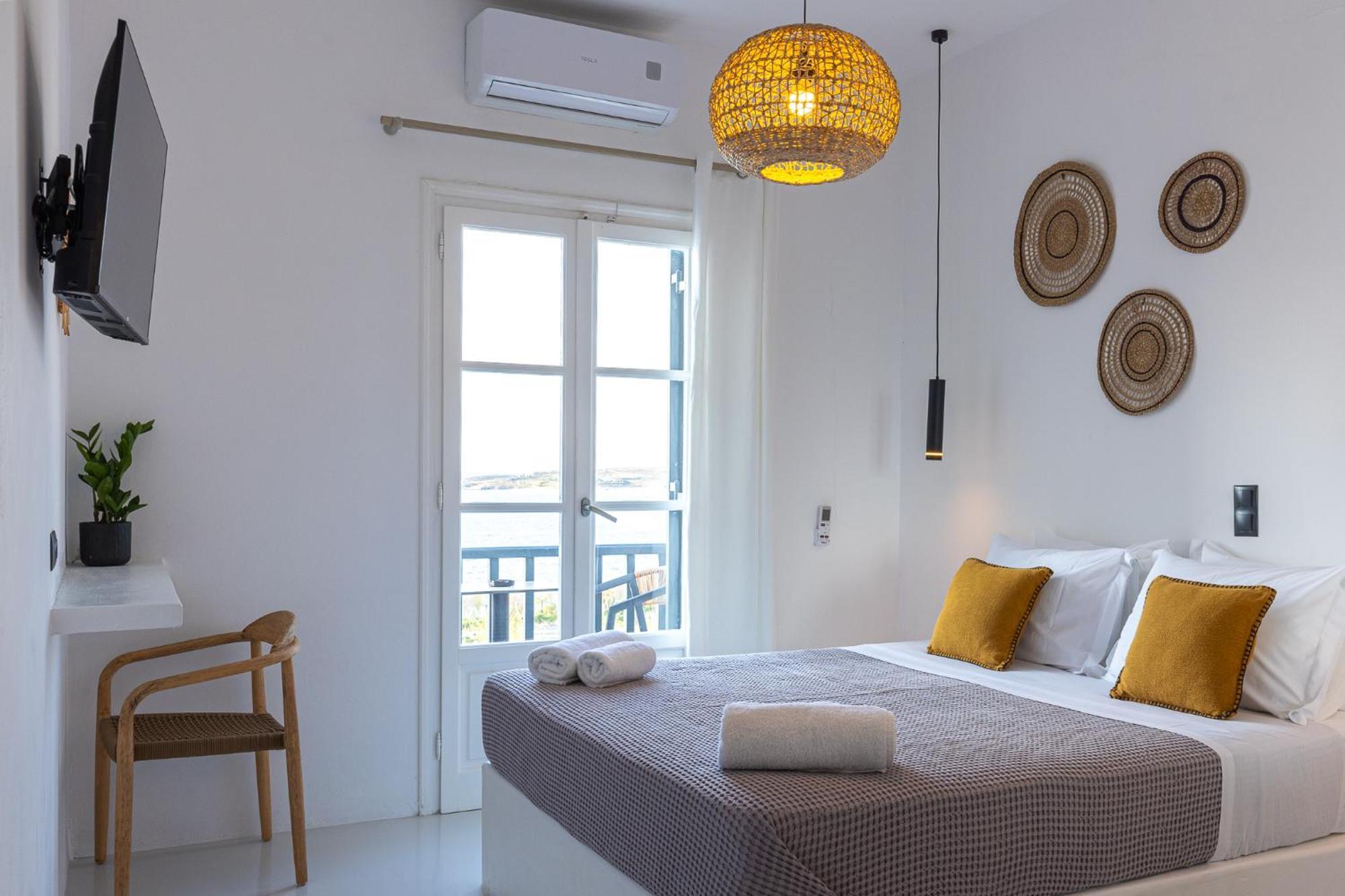 Paros Five Senses Aparthotel Exterior photo